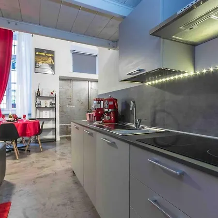 Hollywood Houseturin Center Apartamento