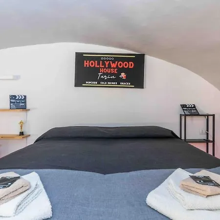 Hollywood Houseturin Center Apartamento Turín